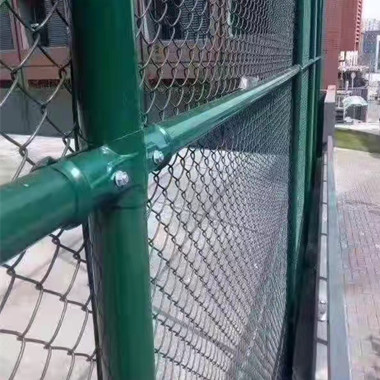 體育場圍欄jpg